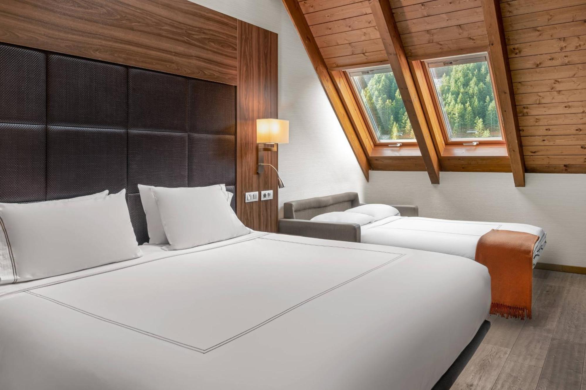Hotel Ac Baqueira Ski Resort, Autograph Collection Baqueira Beret Buitenkant foto