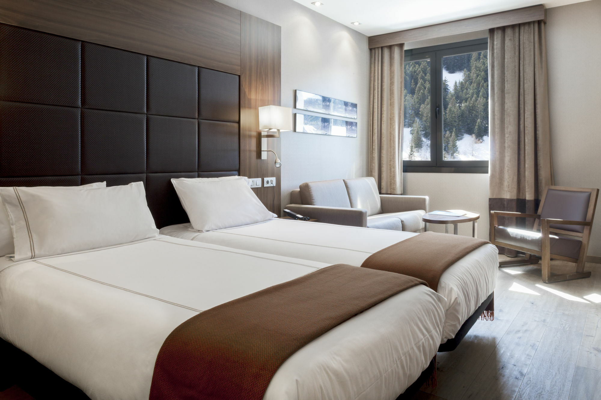 Hotel Ac Baqueira Ski Resort, Autograph Collection Baqueira Beret Buitenkant foto