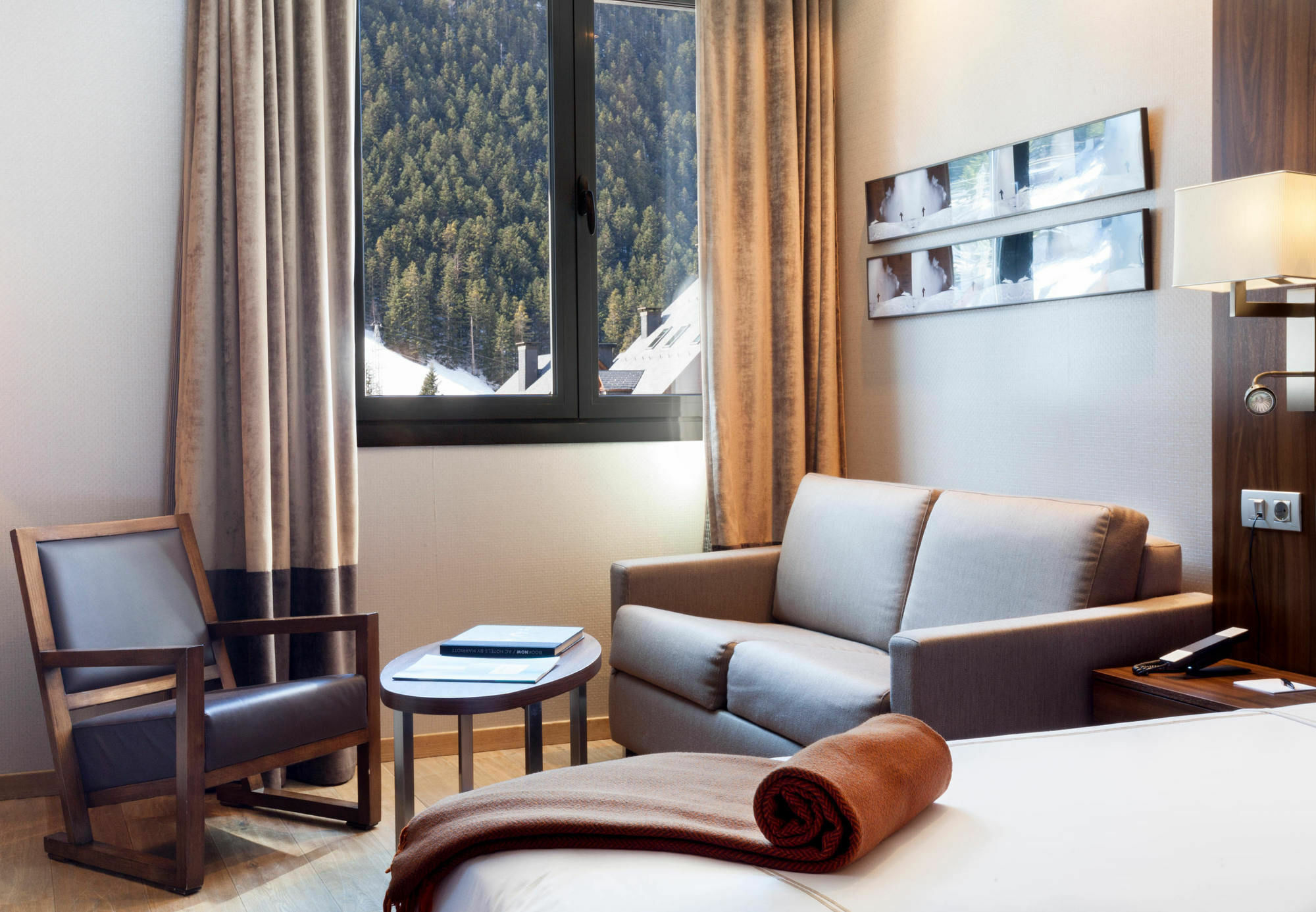 Hotel Ac Baqueira Ski Resort, Autograph Collection Baqueira Beret Buitenkant foto